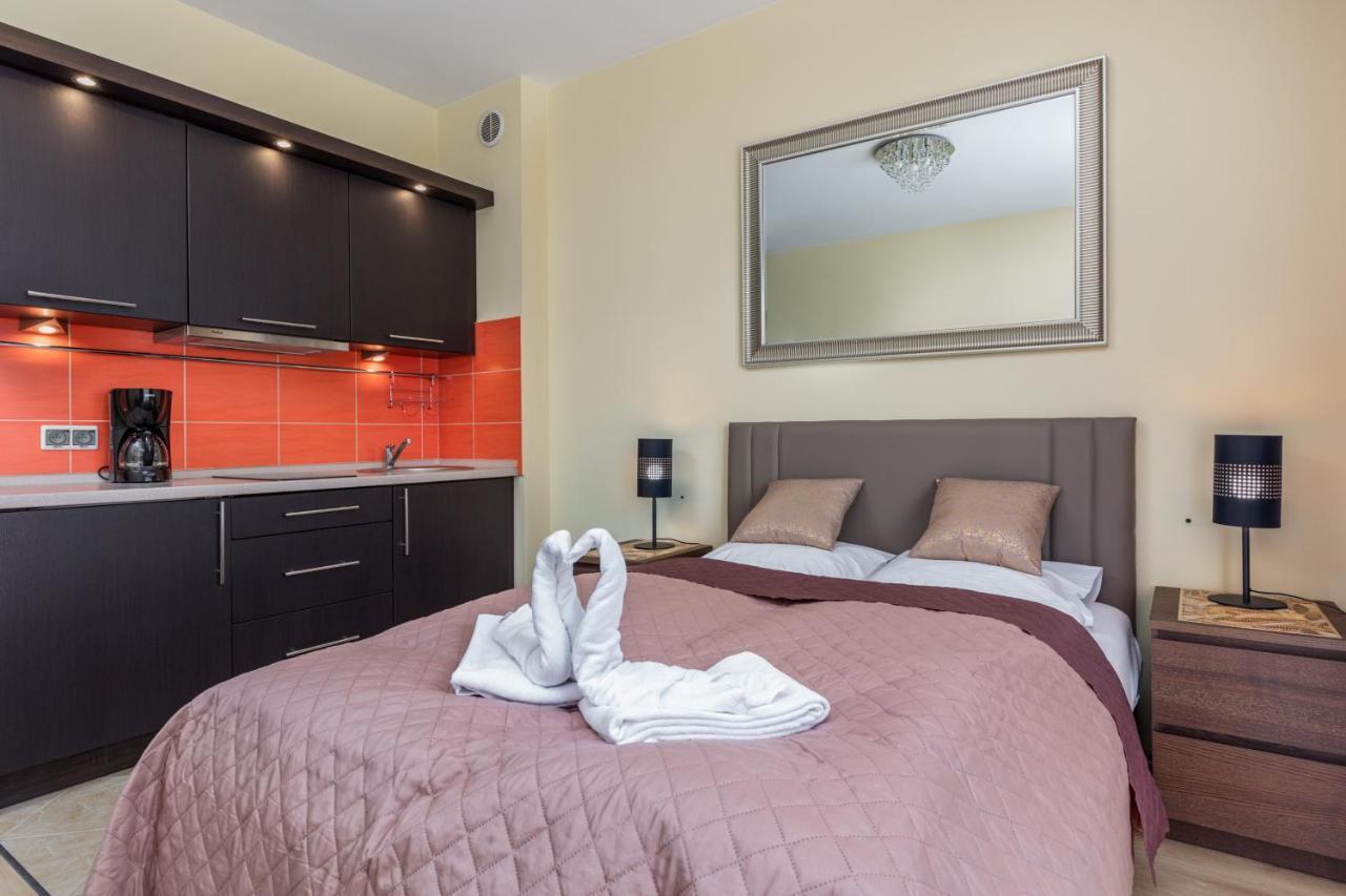 Apartamenty Trzy Korony By Noclegi Renters Swinoujscie Ngoại thất bức ảnh