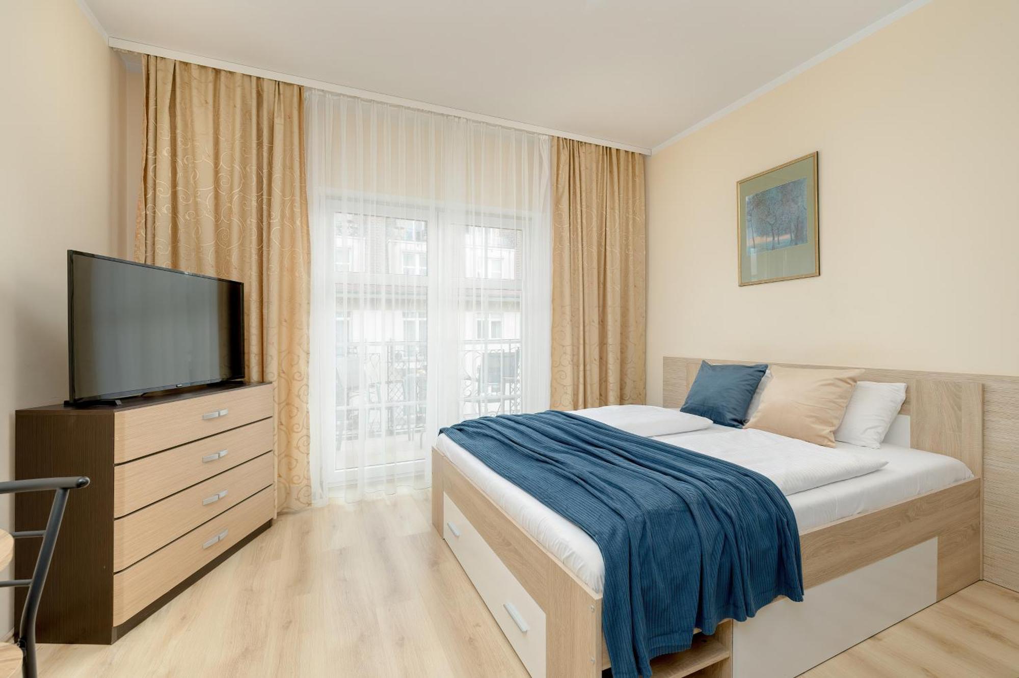 Apartamenty Trzy Korony By Noclegi Renters Swinoujscie Ngoại thất bức ảnh